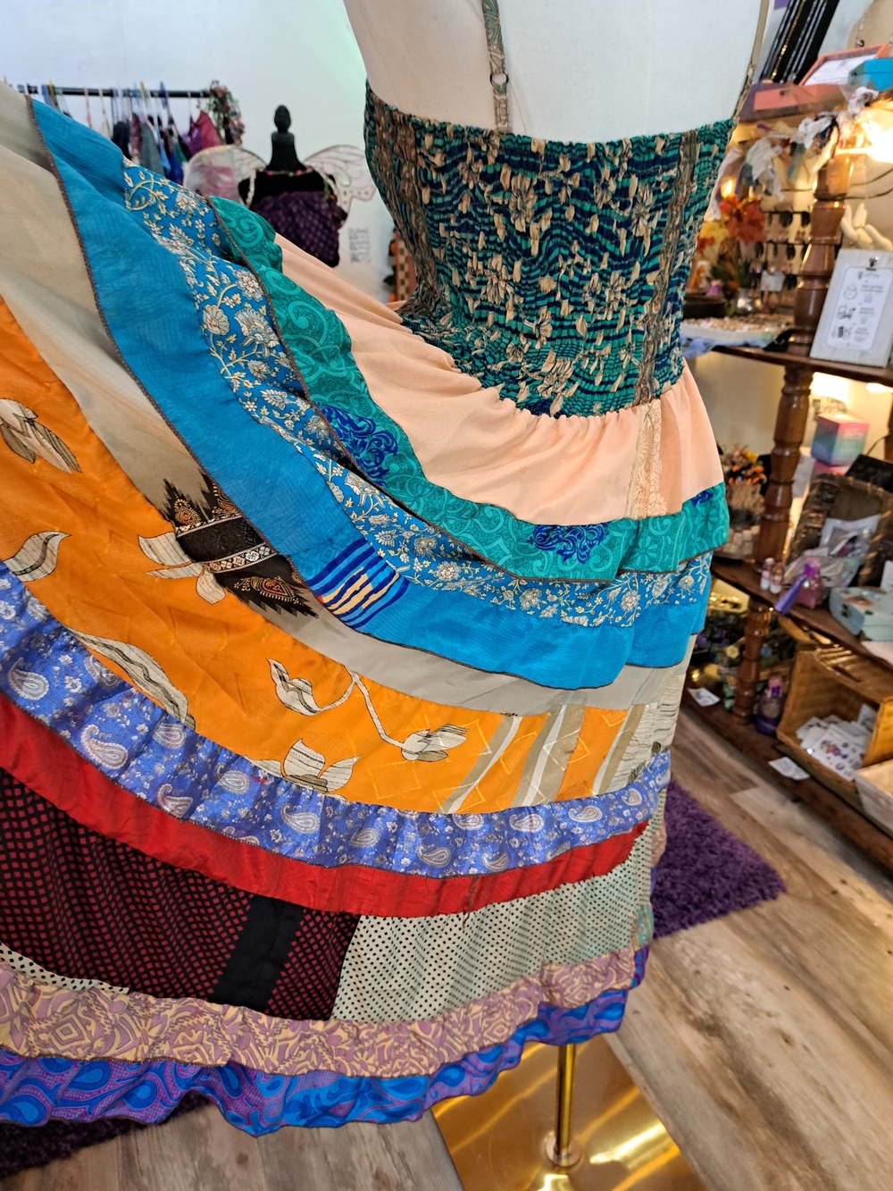 THE WANDERING GARDEN • NEW One-of-a-Kind Patchwork Sari Maxi Dress • OS - Picture 5 of 8